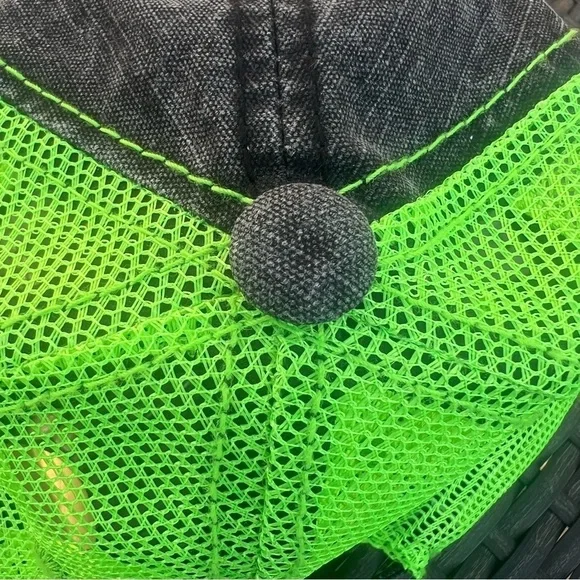 Resting Beach Face Women’s Distressed Embroidered Adjustable Baseball Cap OS - Picture 4 of 12